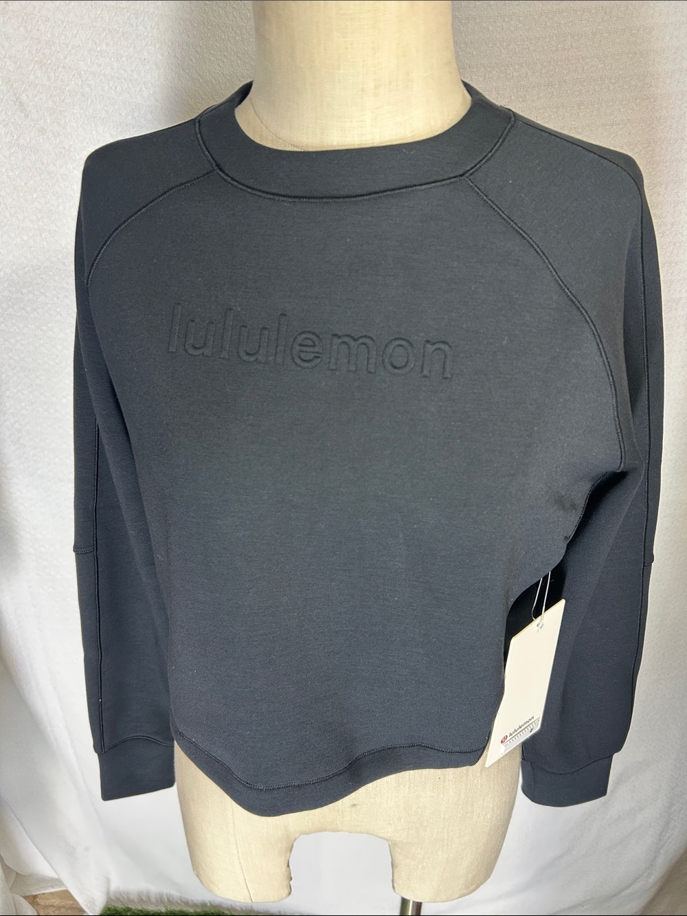 lululemon athletica Smooth Spacer Cropped Pullover Graphic Size 4